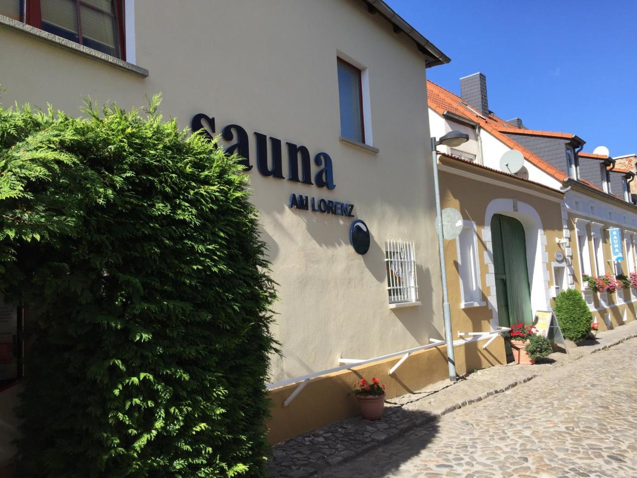 Pension & Sauna Am Lorenz Calbe ภายนอก รูปภาพ